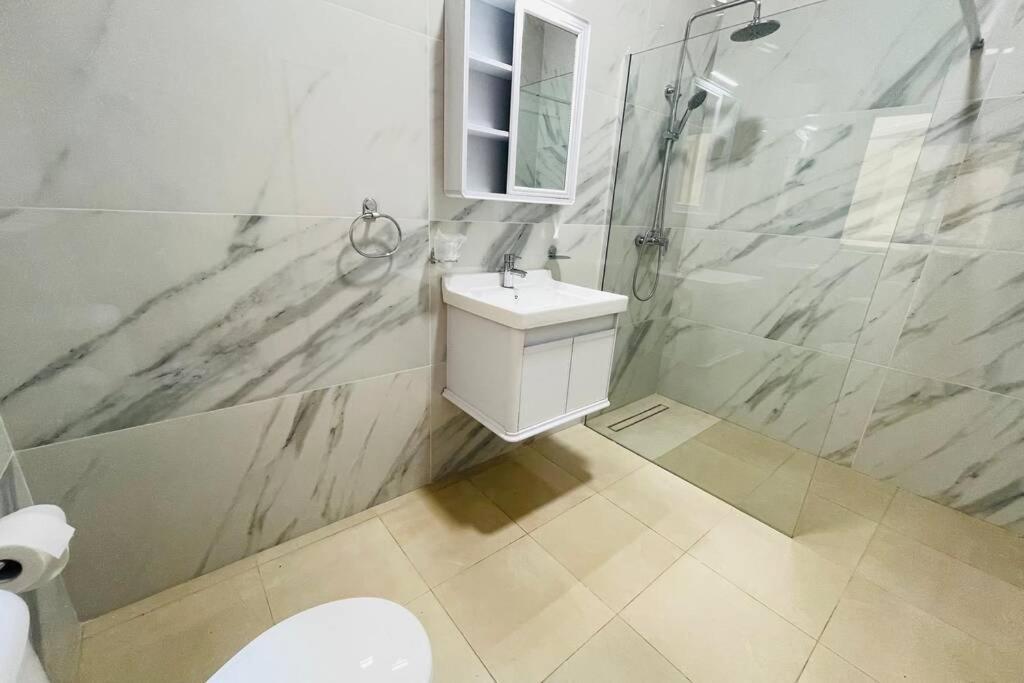 2 Bed Apt In Heart Of St Julians - 5Min From Seafront Saint Julian's ภายนอก รูปภาพ