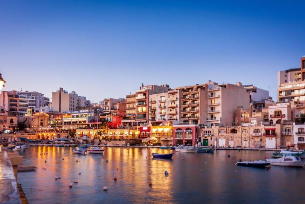 2 Bed Apt In Heart Of St Julians - 5Min From Seafront Saint Julian's ภายนอก รูปภาพ